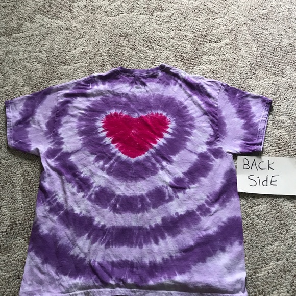 Tie dyed heart T-shirt - Picture 2 of 3